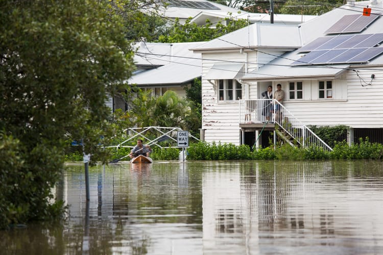 Buyers/renters beware: Brisbane City Council keeps approving new developments, but Southern Woolloongabba, East Brisbane and Stones Corner will flood more often